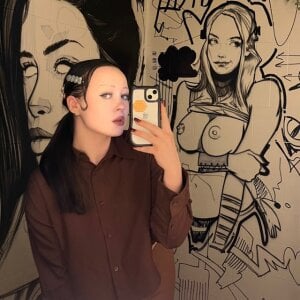 arisha_glow Public Foto 2