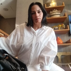 Liza_Russell white love Pic