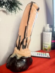 sexy_brunette_12 toys Pic 6