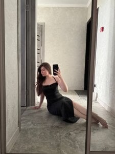 MinaRuzzo Public Pic 5