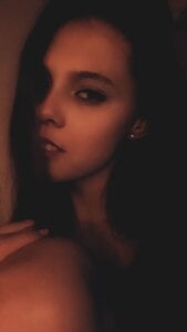 Nika_Shiny