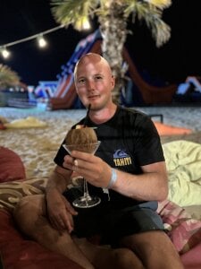 good_Dennis Public . fénykép