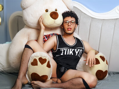 Public de KyleeDevil  2 photos