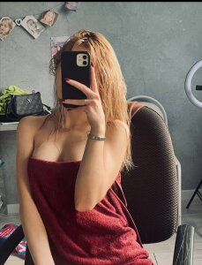 MonaChasey hehe Pic 5