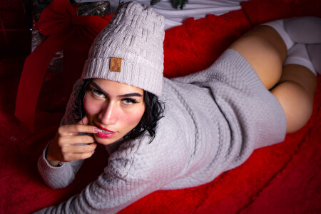 valen_gill MERRY CHRISTMAS Pic 3