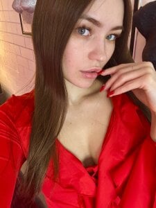 lollyrais The red suit! Pic 2