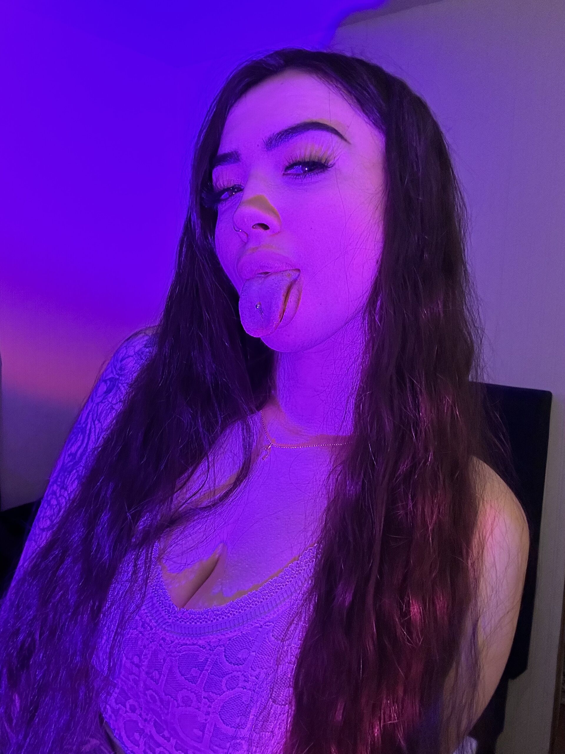 HotAllie Free Live Webcam Show & XXX Chat | xHamsterLive