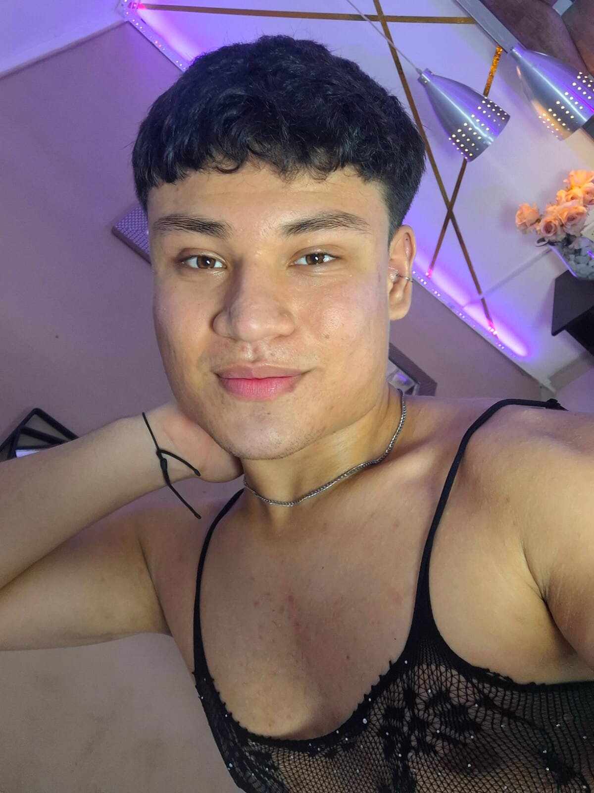 AndrewPeach_ Trending Plaatje 7162