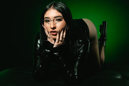 KattEngel Dark girl 🖤 Pic 2