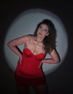 sasi_luna DIVA IN RED Foto 6