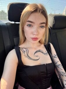 Mary_Harriss Public Pic 7