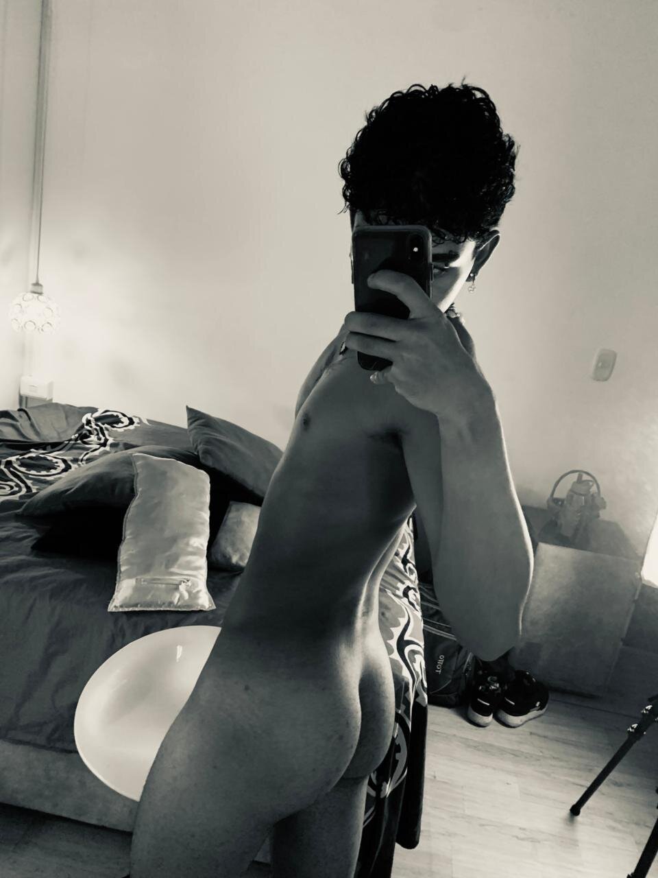 Mike_thomsonn Trending Pic 805