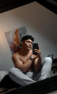 adam_brownn Public Pic 3