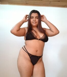 _Mia_Aniston Public slika 3