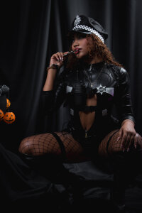 Missdionne_curly HALLOWEEN 🎃 Pic 2