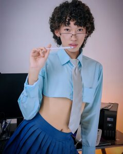 ManuEloy_ Your sweet secretary Poză 3