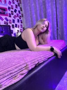 LouiseMous Public Pic 3