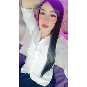 EmmaWilder ☺️ Nagatoro ✨ Pic 3