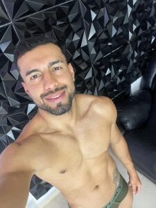 bastaian_bigcock Public Billede