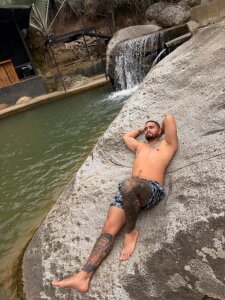 matteosantosMore adventures图片 2