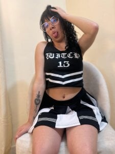 Princess_Mia1126 Public Pic 7