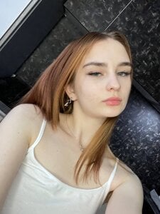 CheryleZinke hello world🥰 Pic 4