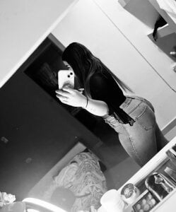 valen_grace_ VALEN 🤍 Pic