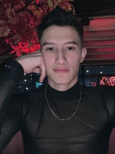 😮‍💨 de jacob_mills  2 Imagens