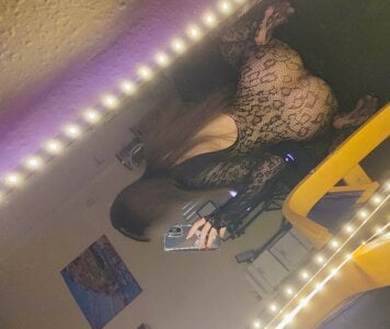 Milky_flexy_cat Public Pic 4