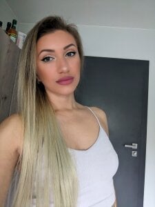 malinalli_a's XXX Nude Photo 2