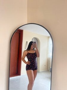 SaraCrow en el espejo Fotka 5