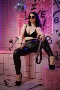 mistress_meg_ My ion Photo 2