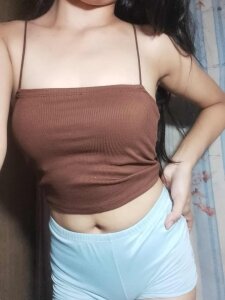 WetHornyPusy4u Public Foto 4