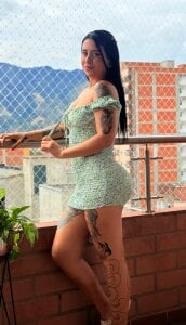 Zdjęcia sophie_rizoo Open balcony, real temptations 🍑😍:  4