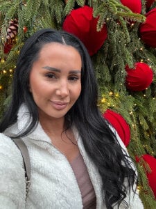 AnaRhodes Merry Christmas!🎄 Pic 4