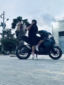 alice_julls Public Pic 3