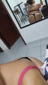 hotwifeplusHot Bild 2