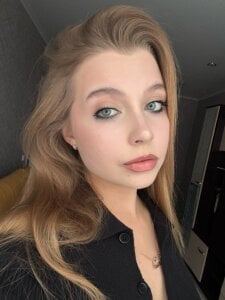 SherryBerry_ Public Hình 4