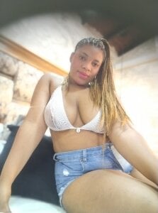 Dangerously Sexy Love 😘✨ de ZOLEY_WATSON  4 photos