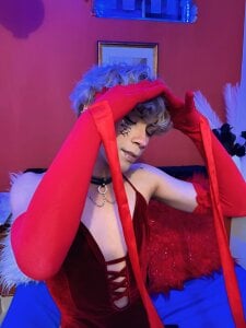 Cooperrosscute233 sexy red Pic 5