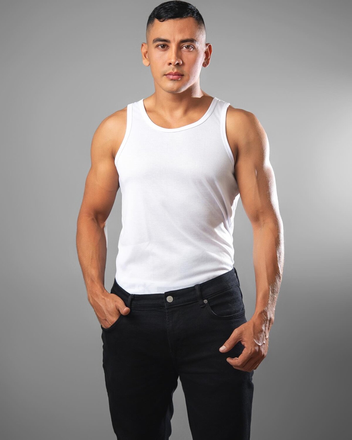 Foto em tendência de Paul22cm- 2515