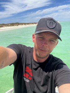 Me de aus_guy93  photos