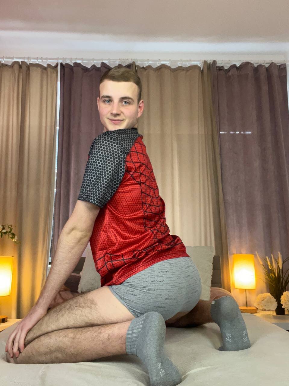 HereAlexColee  356. kiemelt képe