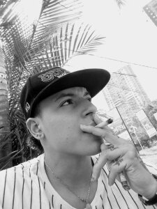 Thiagoo_blakee Public Pic 8