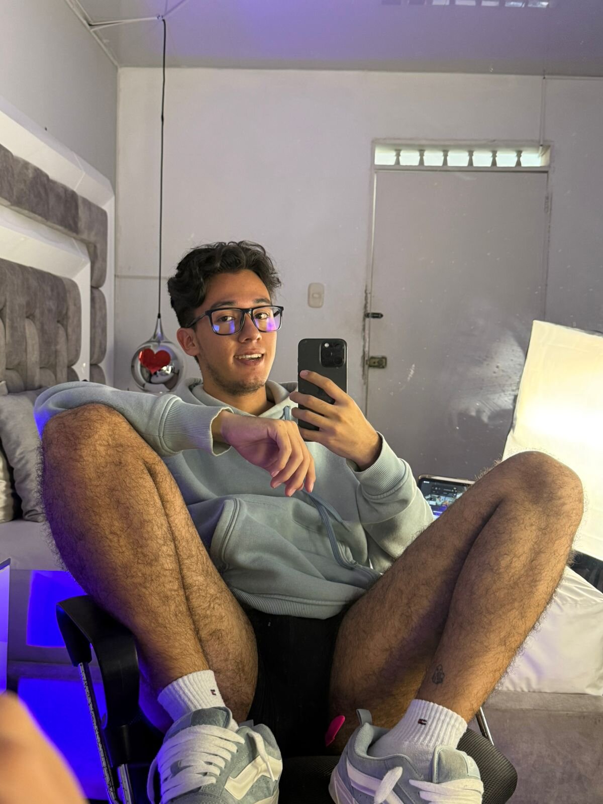 Austin_Reedss 님의 트렌드 중인 사진  2136개