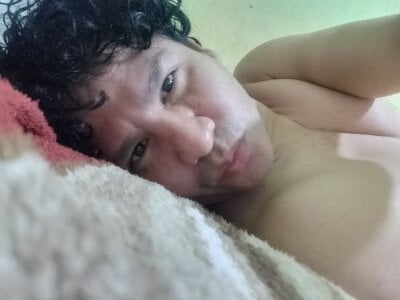 Hola de 3-11A  7 photos