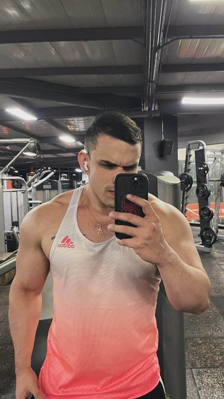 Regansmiths adlı kullanıcının viral fotoğrafları:  4615