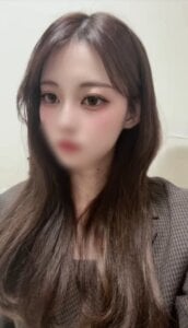 m_i_o_c_h_a_n いつもと雰囲気違う？💇🏻‍♀️✨ Pic