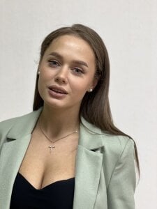 TeonaSunmar Public Pic 3