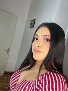 _Laurentt_ Public Pic 2